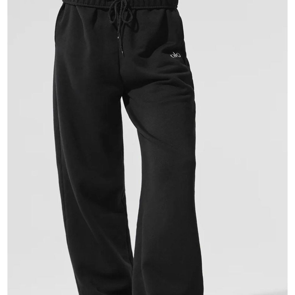 ALO Yoga Black Sweatpants